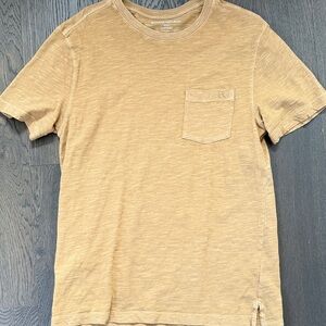 Banana Republic Men's Brown Short Sleeve Tee
